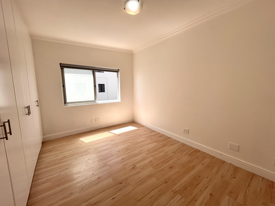 To Let 3 Bedroom Property for Rent in Beachfront Western Cape